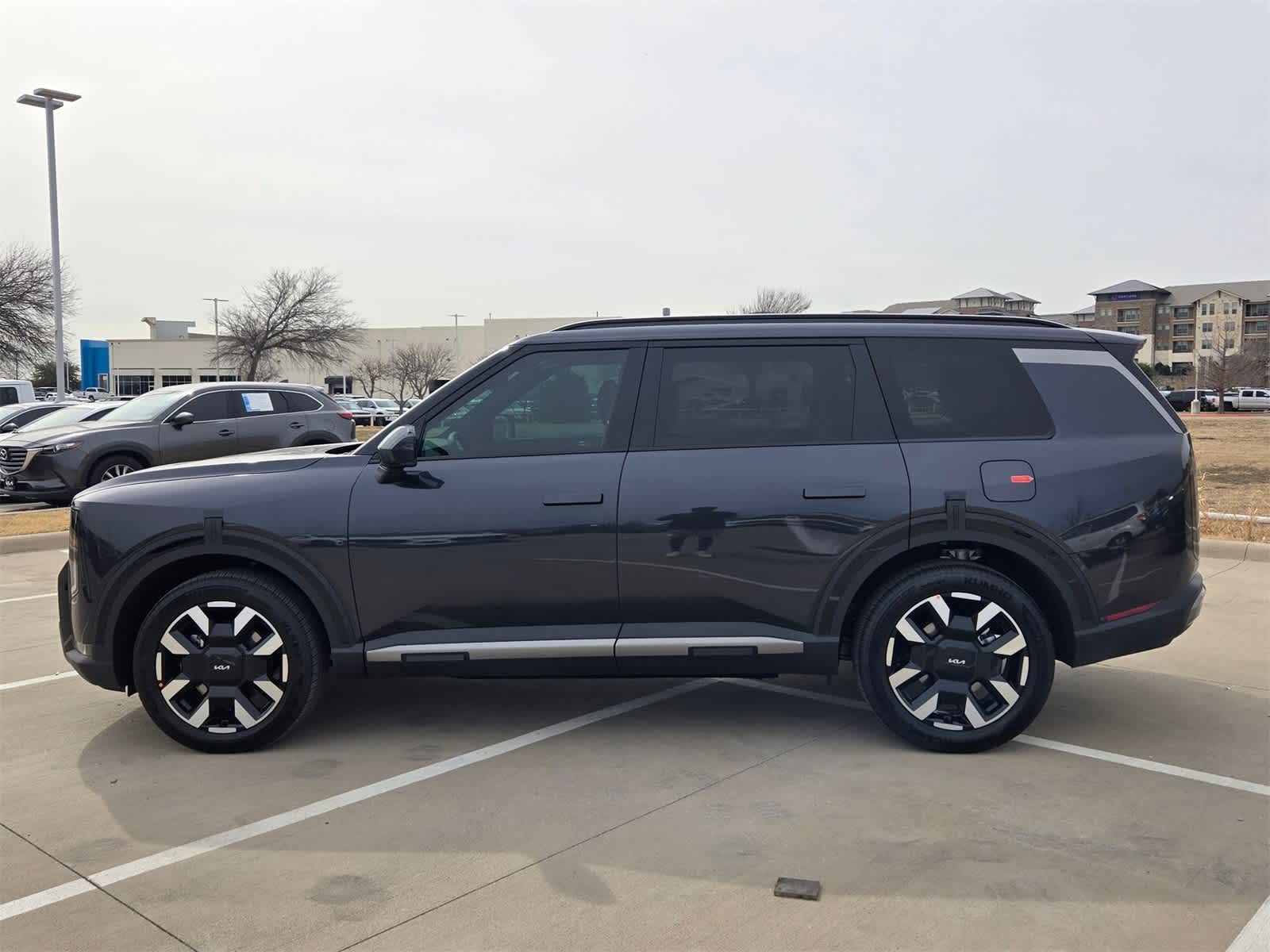 Thumbnail: 2027 Kia Telluride - 3