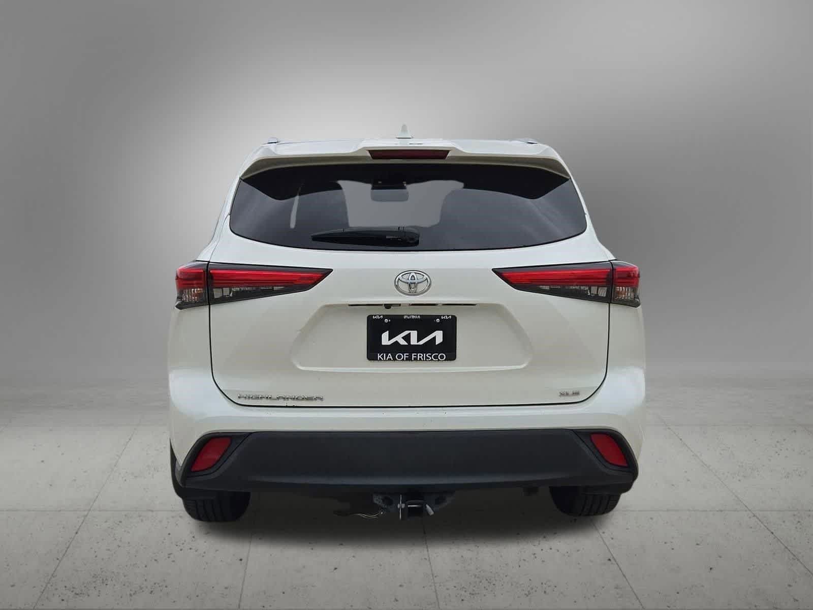 Thumbnail: 2021 Toyota Highlander - 5