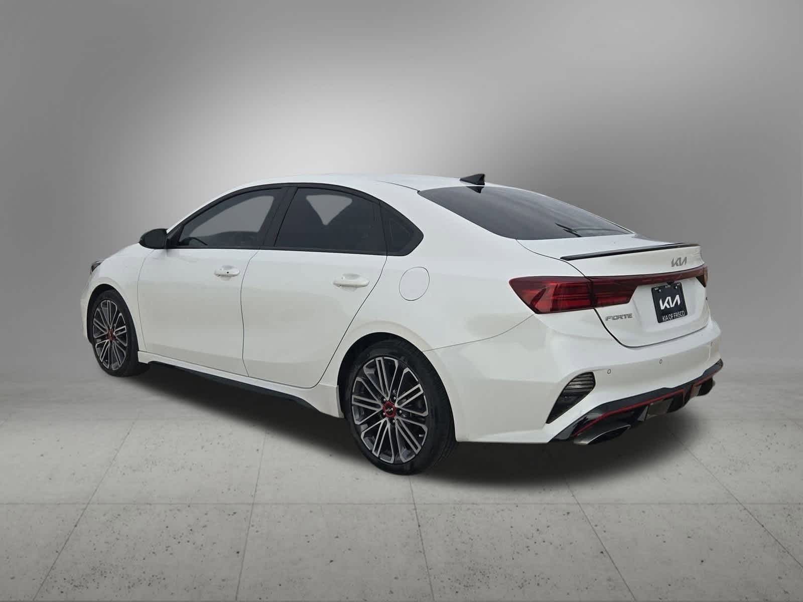 Thumbnail: 2023 Kia Forte - 4