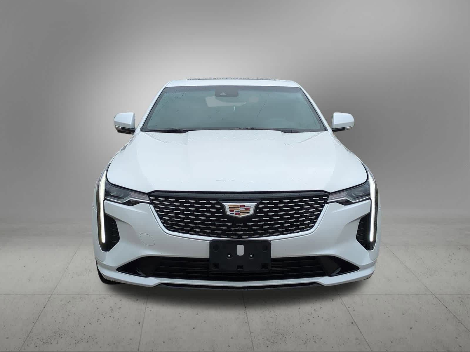 Thumbnail: 2022 Cadillac CT4 - 9