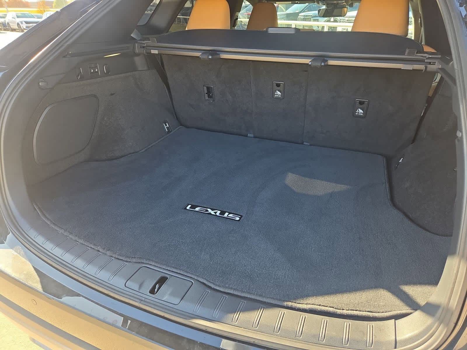 Thumbnail: 2024 Lexus RX - 33