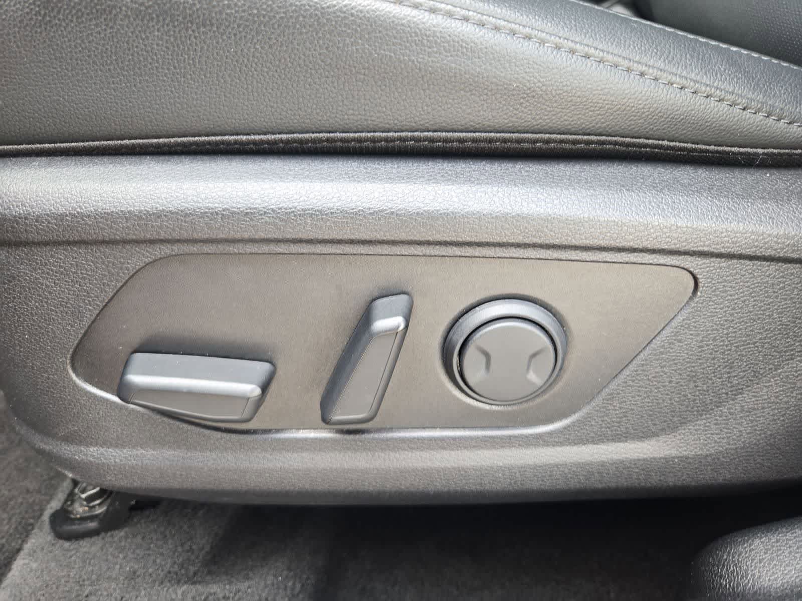 Thumbnail: 2023 Kia Sportage - 15