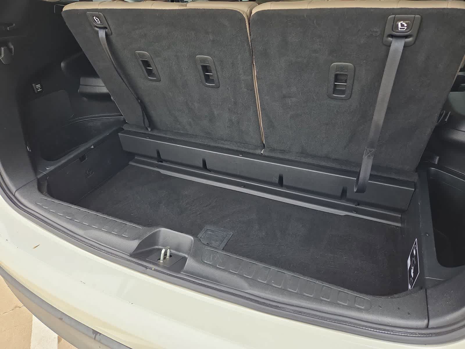 Thumbnail: 2016 Honda Pilot - 33