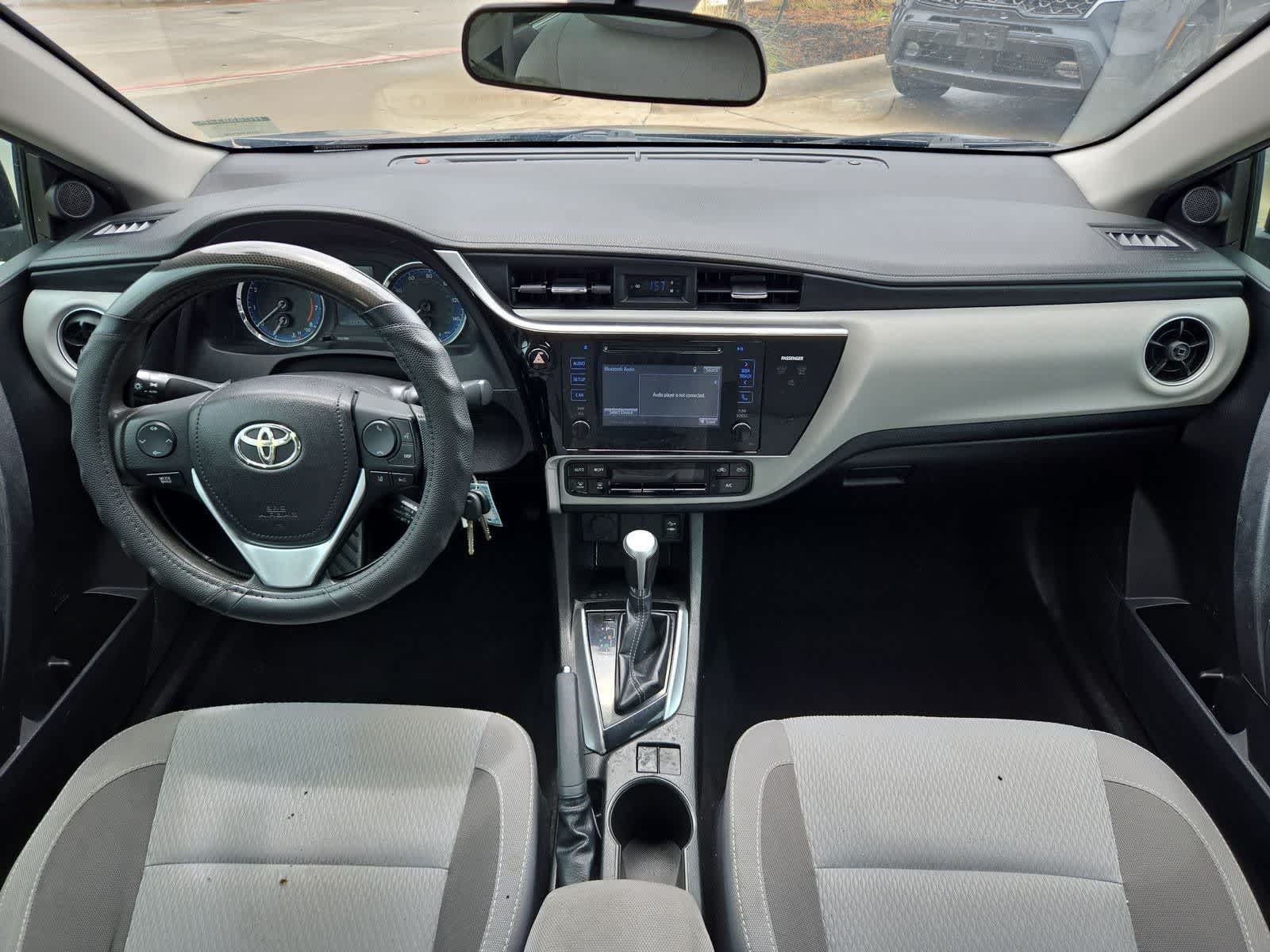 2017 Toyota Corolla LE - Photo 13