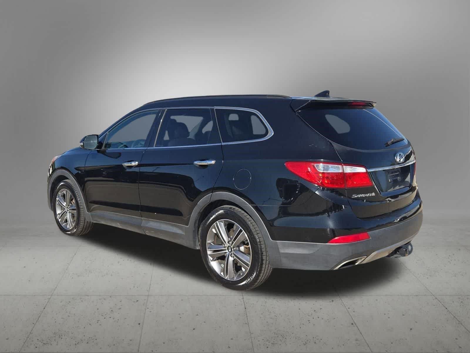 Thumbnail: 2015 Hyundai Santa Fe - 4
