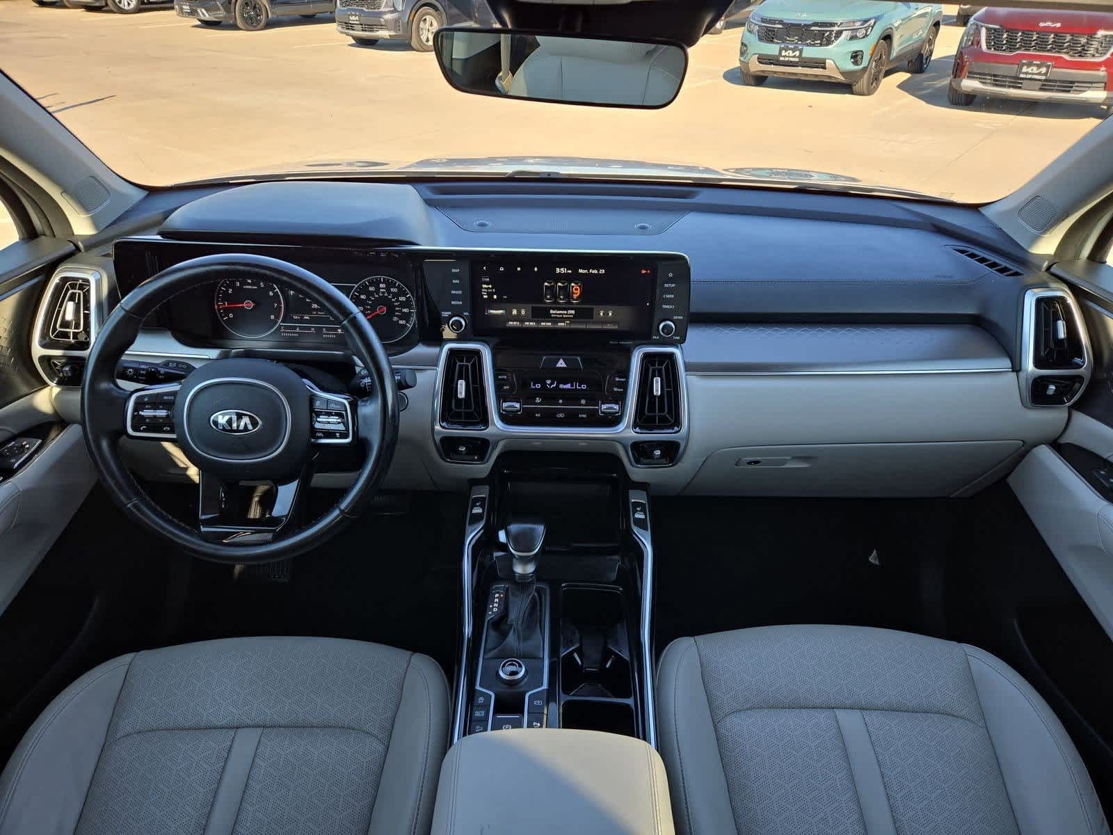 Thumbnail: 2021 Kia Sorento - 13