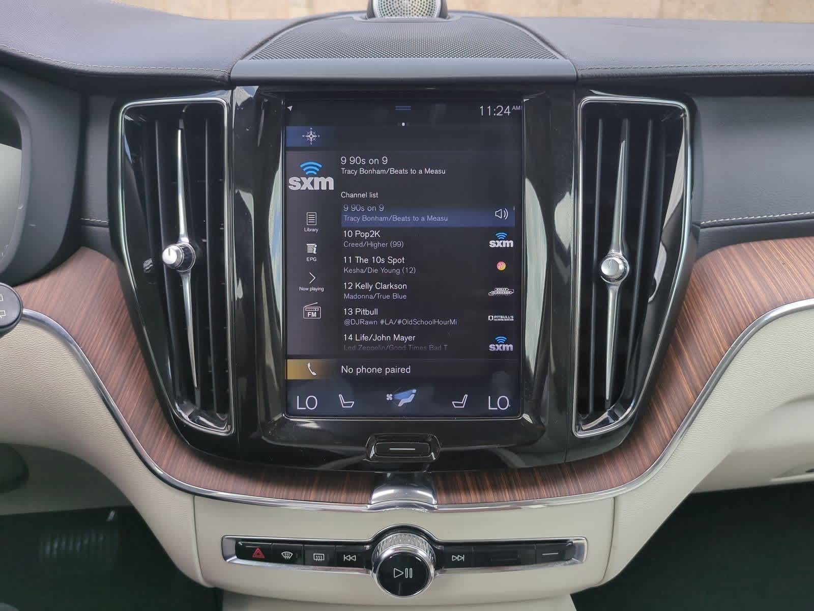 Thumbnail: 2019 Volvo XC60 - 28
