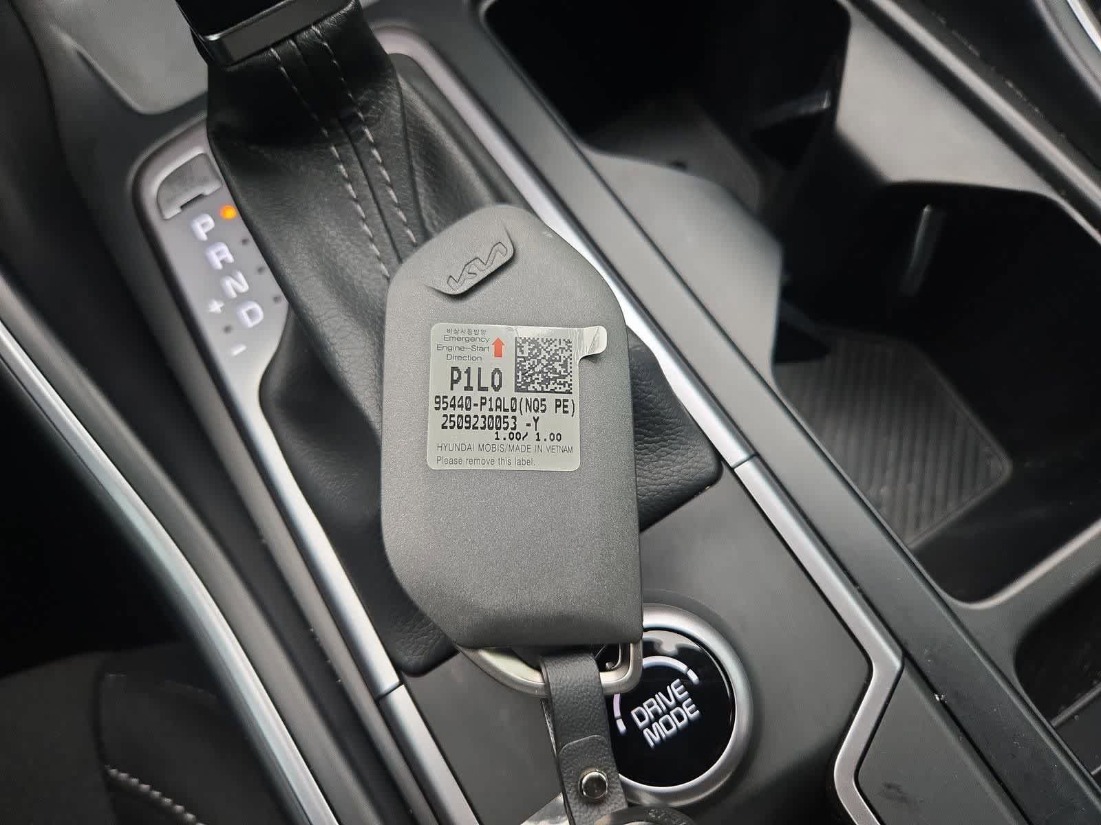 Thumbnail: 2025 Kia Sorento - 32