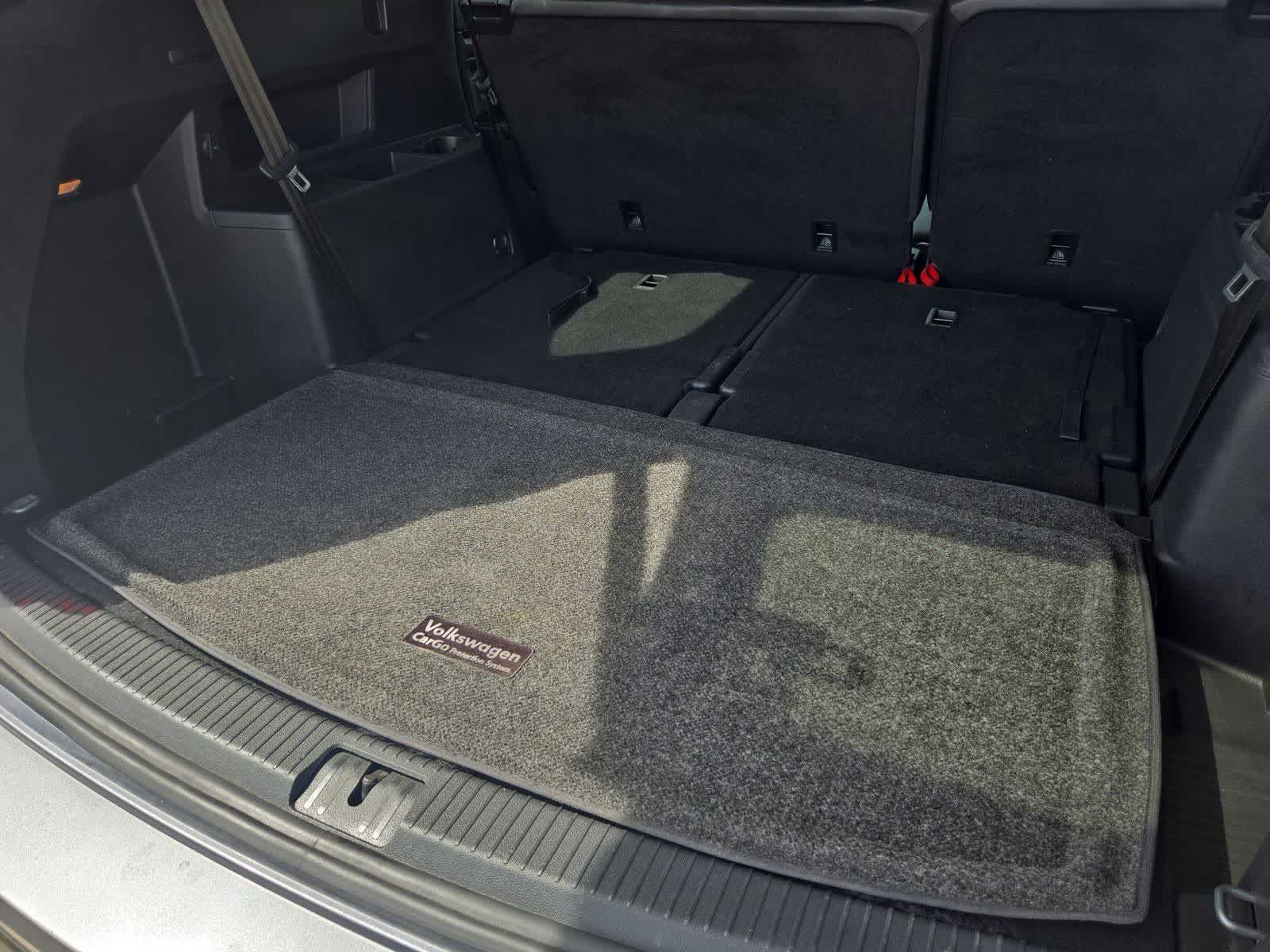 Thumbnail: 2019 Volkswagen Atlas - 32