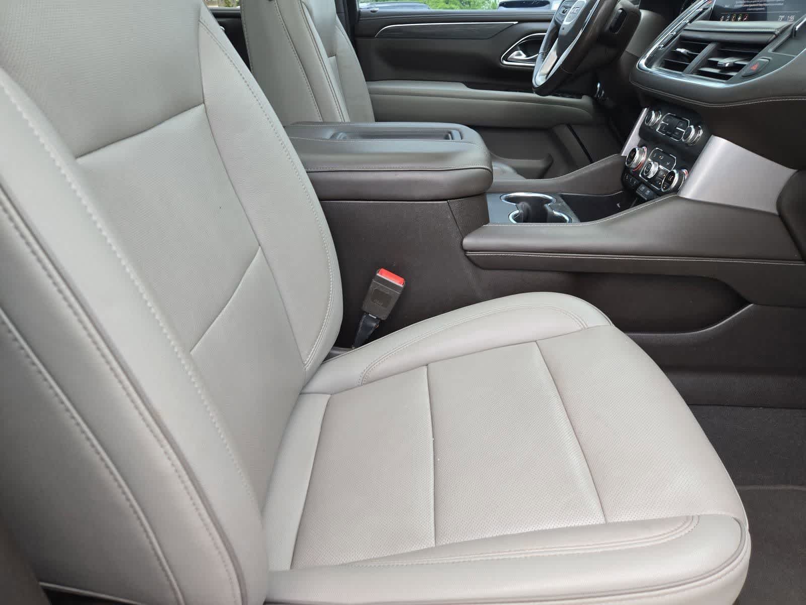 Thumbnail: 2021 GMC Yukon XL - 22