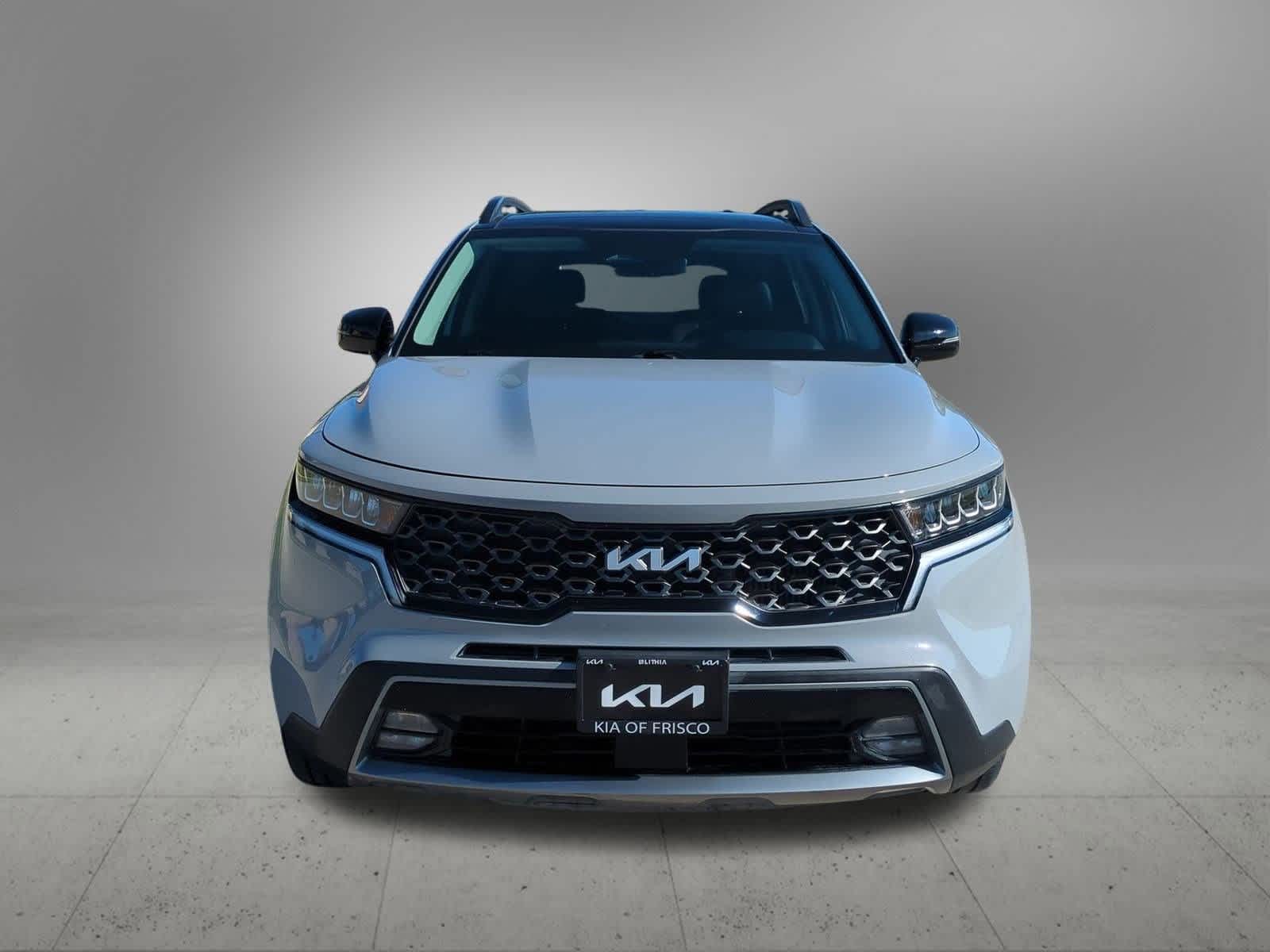 Thumbnail: 2022 Kia Sorento - 9