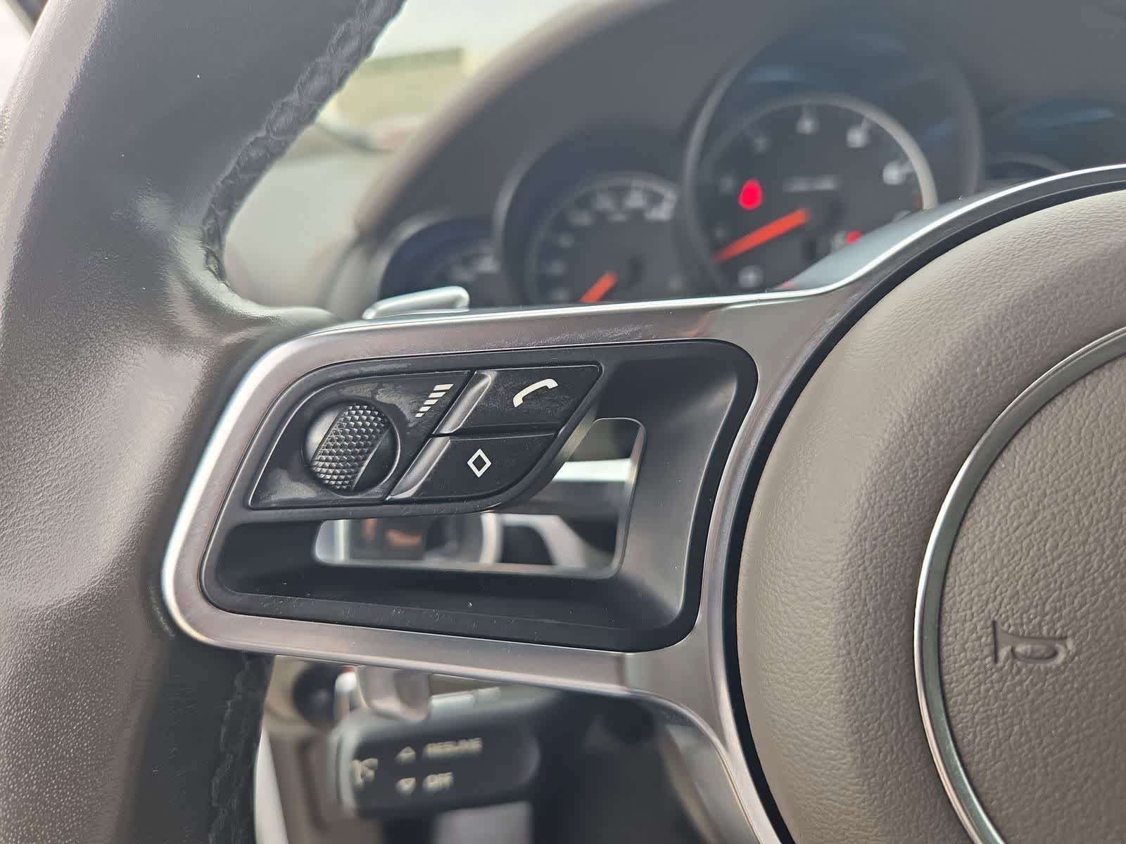 Thumbnail: 2017 Porsche Cayenne - 24