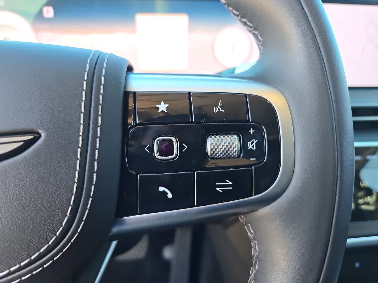 Thumbnail: 2025 Genesis GV80 - 24