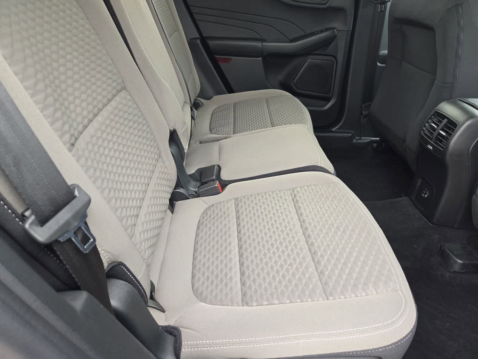 Thumbnail: 2022 Ford Escape - 18