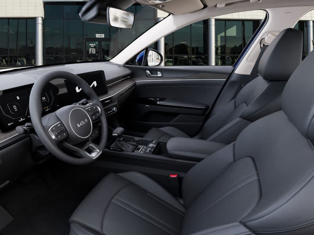 Thumbnail: 2025 Kia K5 - 17