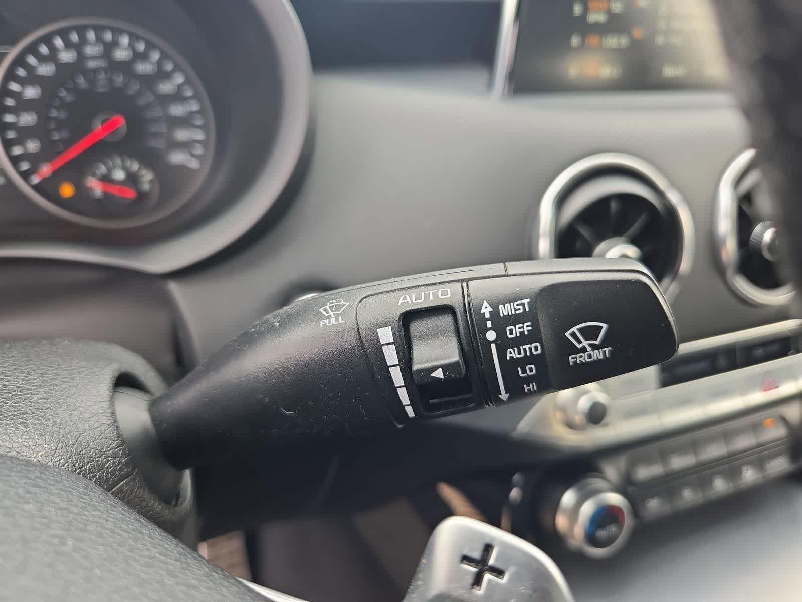 Thumbnail: 2019 Kia Stinger - 25