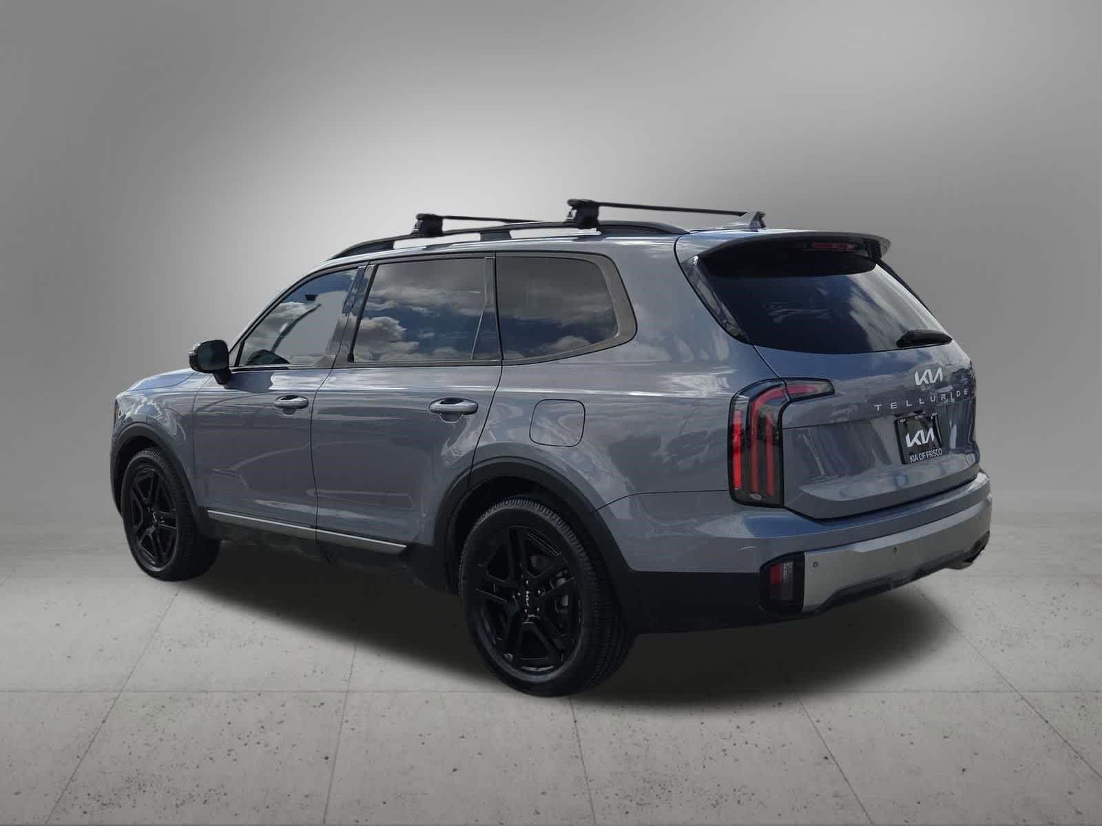 Thumbnail: 2023 Kia Telluride - 4