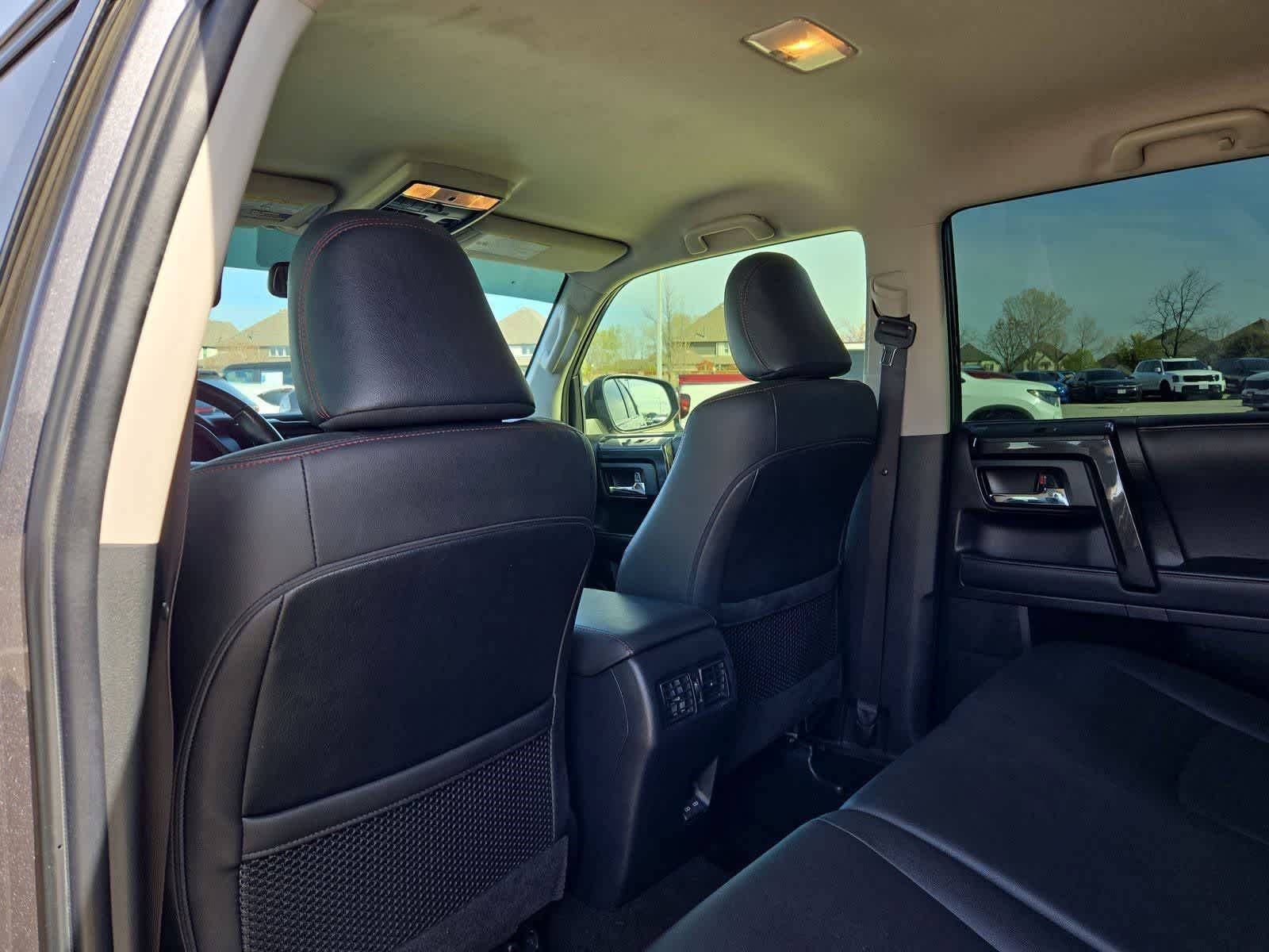 Thumbnail: 2023 Toyota 4Runner - 17