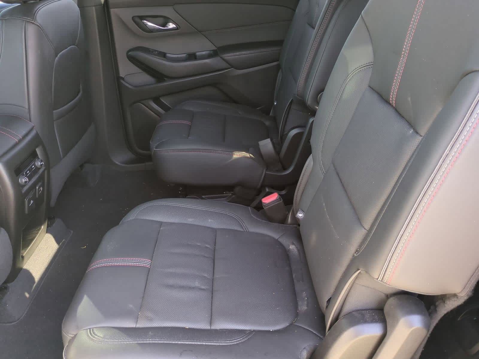 Thumbnail: 2022 Chevrolet Traverse - 19