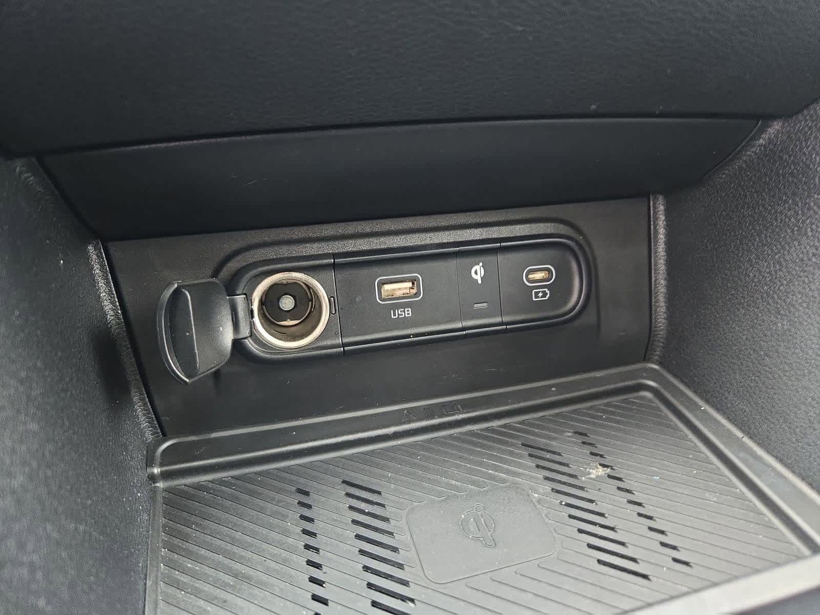 Thumbnail: 2023 Kia Sportage - 31