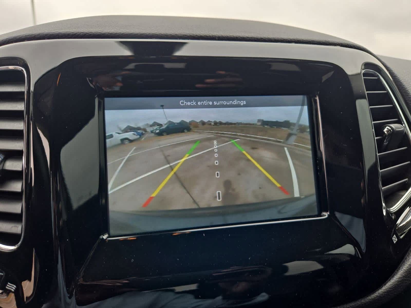 Thumbnail: 2019 Jeep Compass - 28