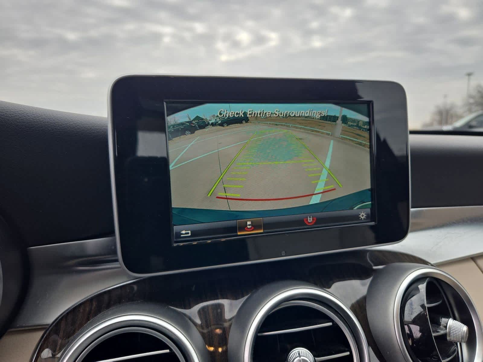 Thumbnail: 2015 Mercedes-Benz C-Class - 30