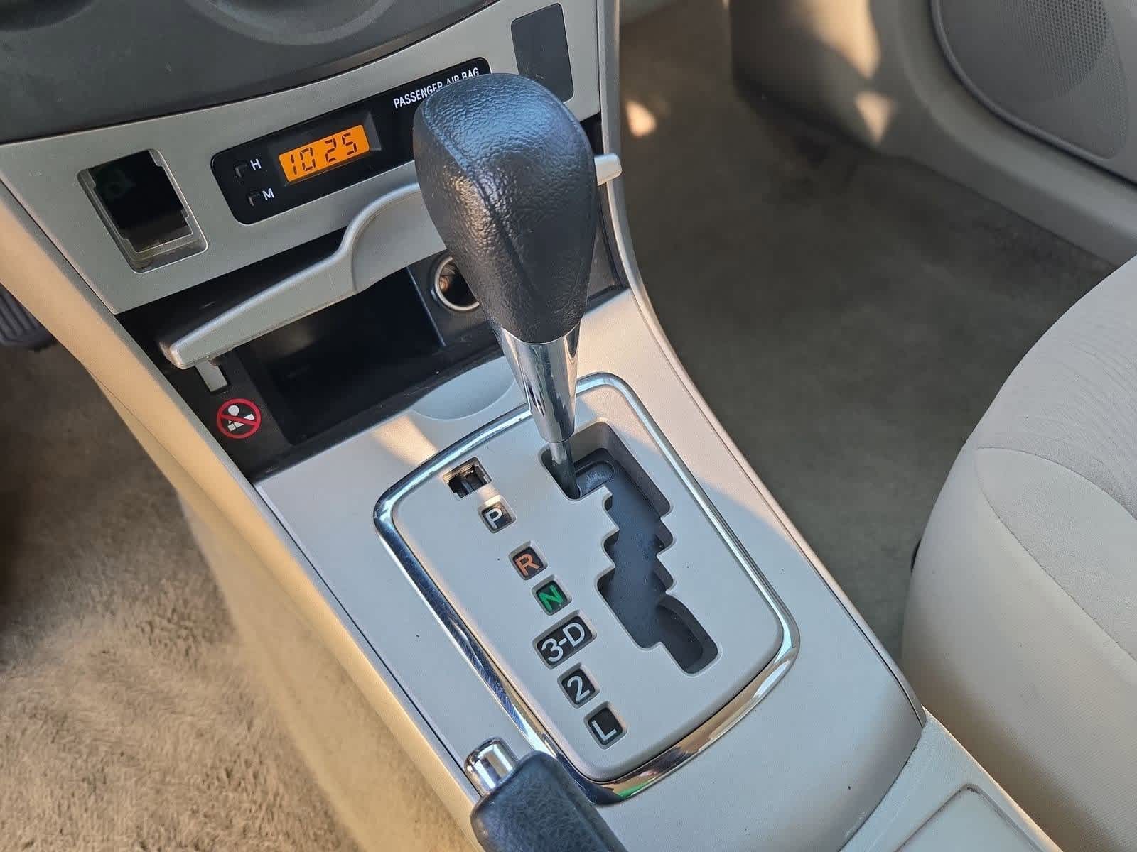 Thumbnail: 2011 Toyota Corolla - 26