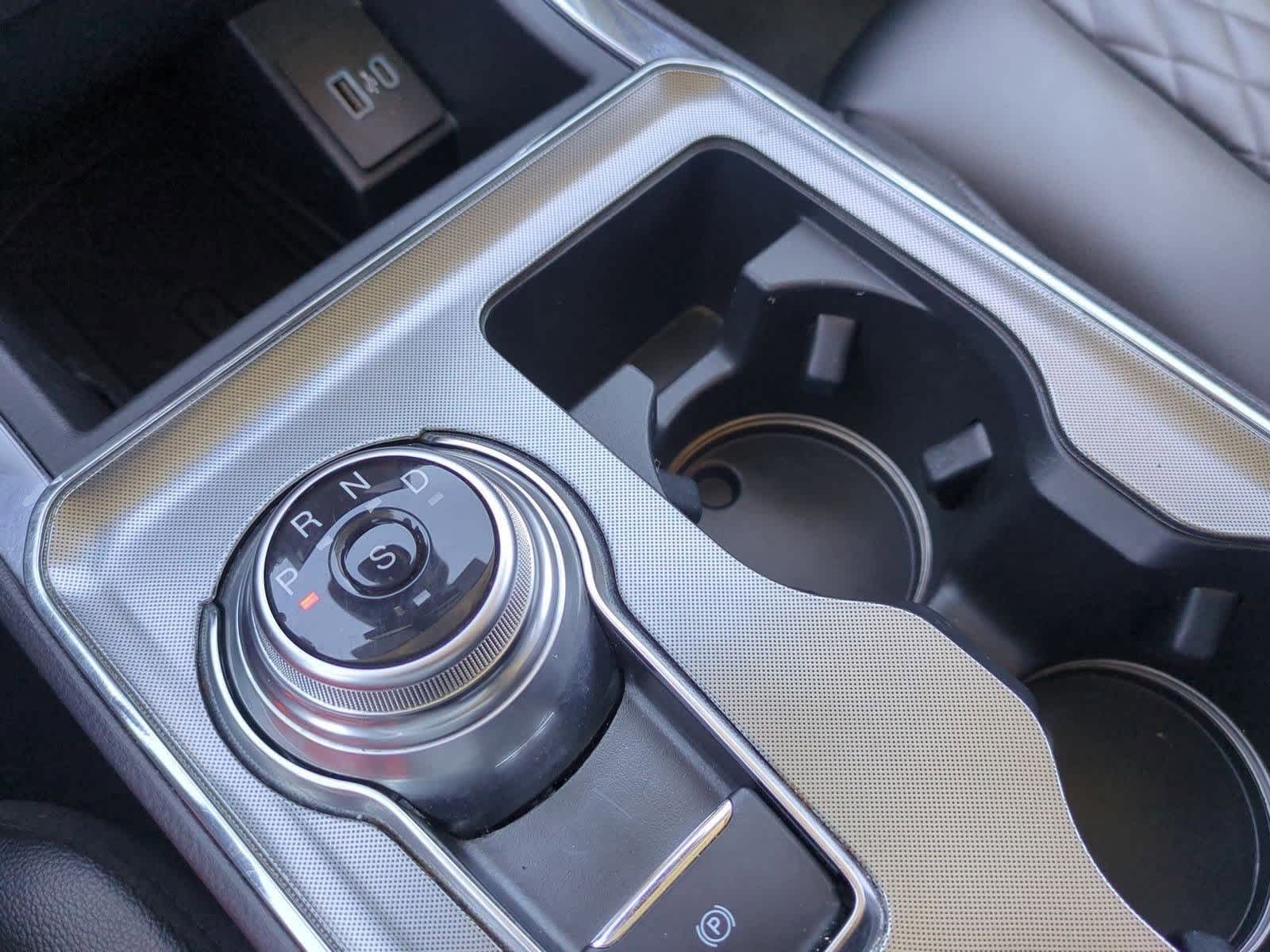 Thumbnail: 2024 Ford Edge - 30