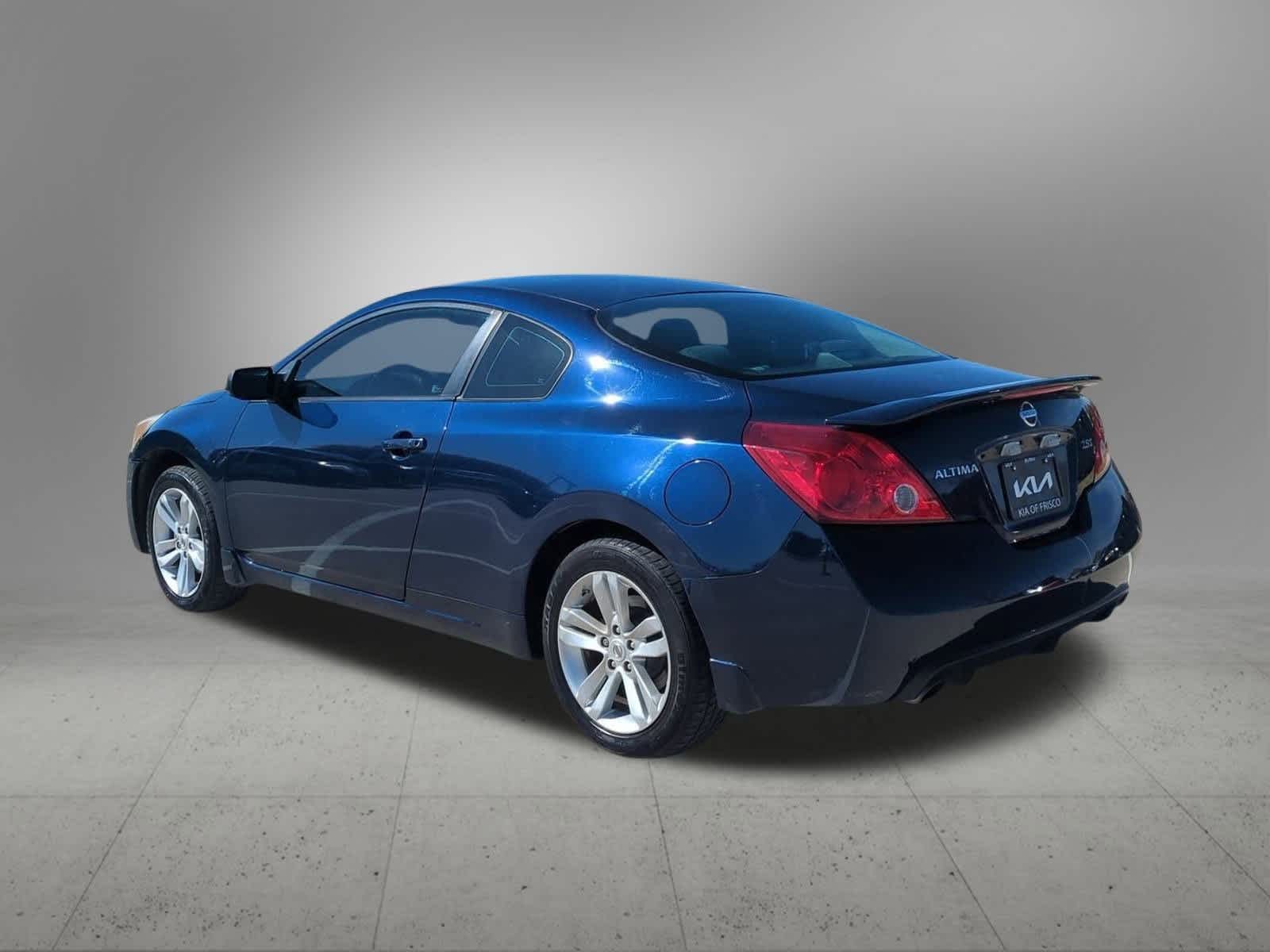 Thumbnail: 2011 Nissan Altima - 4