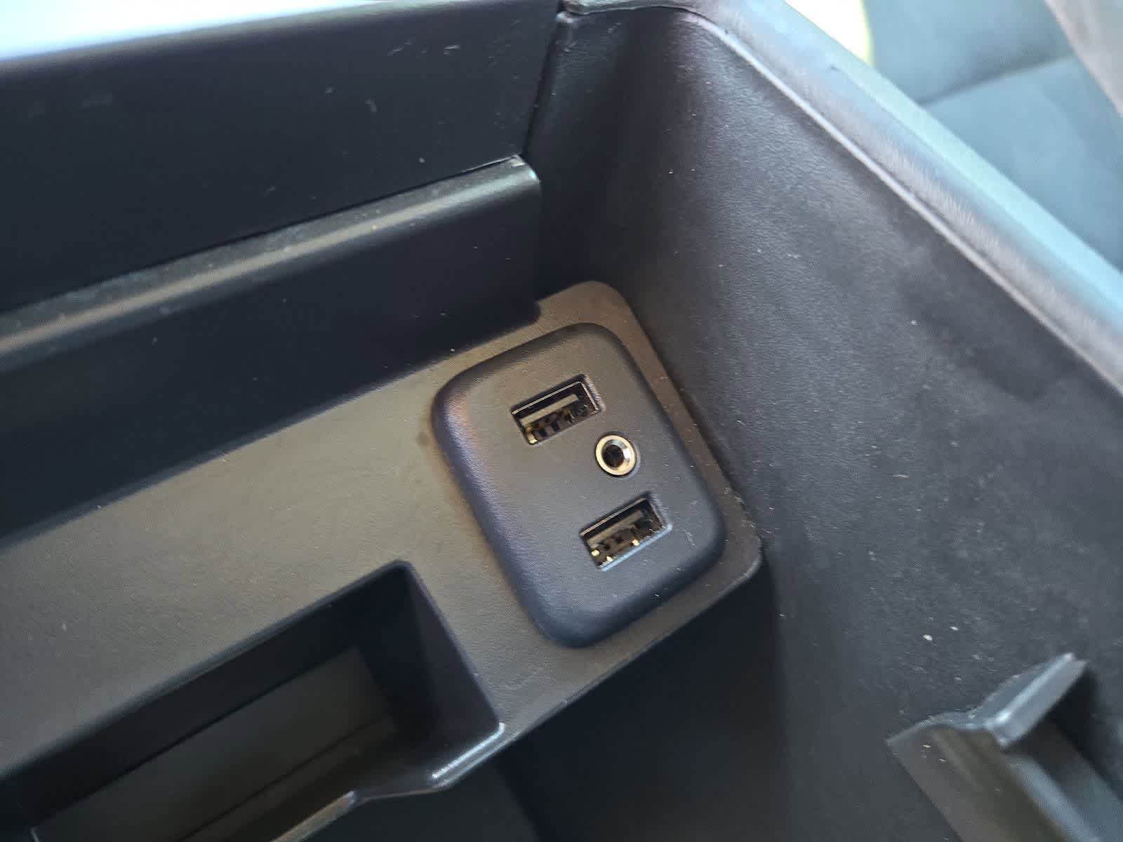 Thumbnail: 2019 Chevrolet Tahoe - 29