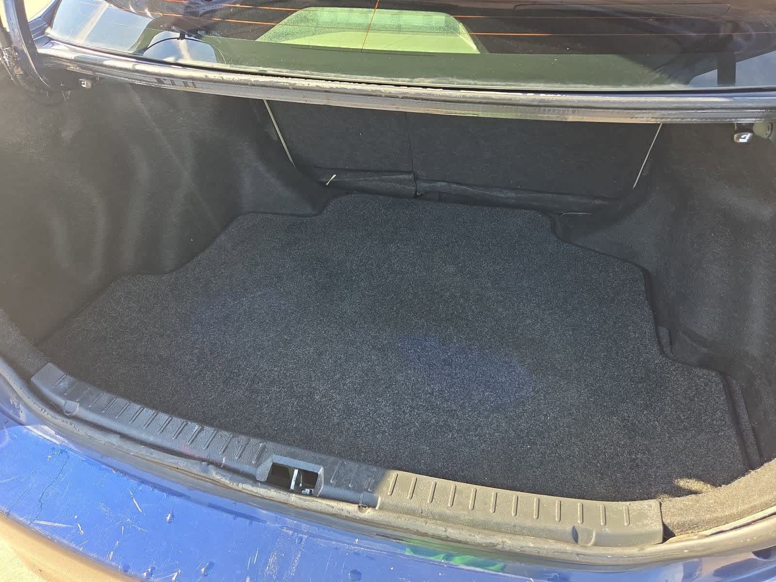 Thumbnail: 2011 Toyota Corolla - 28