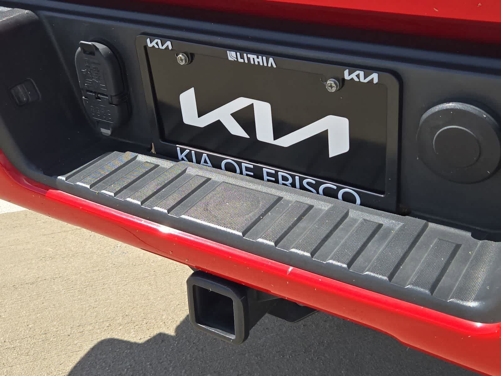 Thumbnail: 2017 Chevrolet Colorado - 32