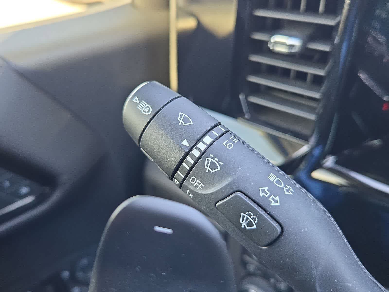 Thumbnail: 2023 Chevrolet Silverado 1500 - 25