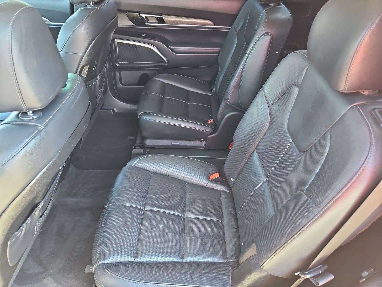 Thumbnail: 2020 Kia Telluride - 20