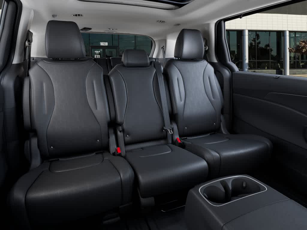 Thumbnail: 2026 Kia Carnival - 16