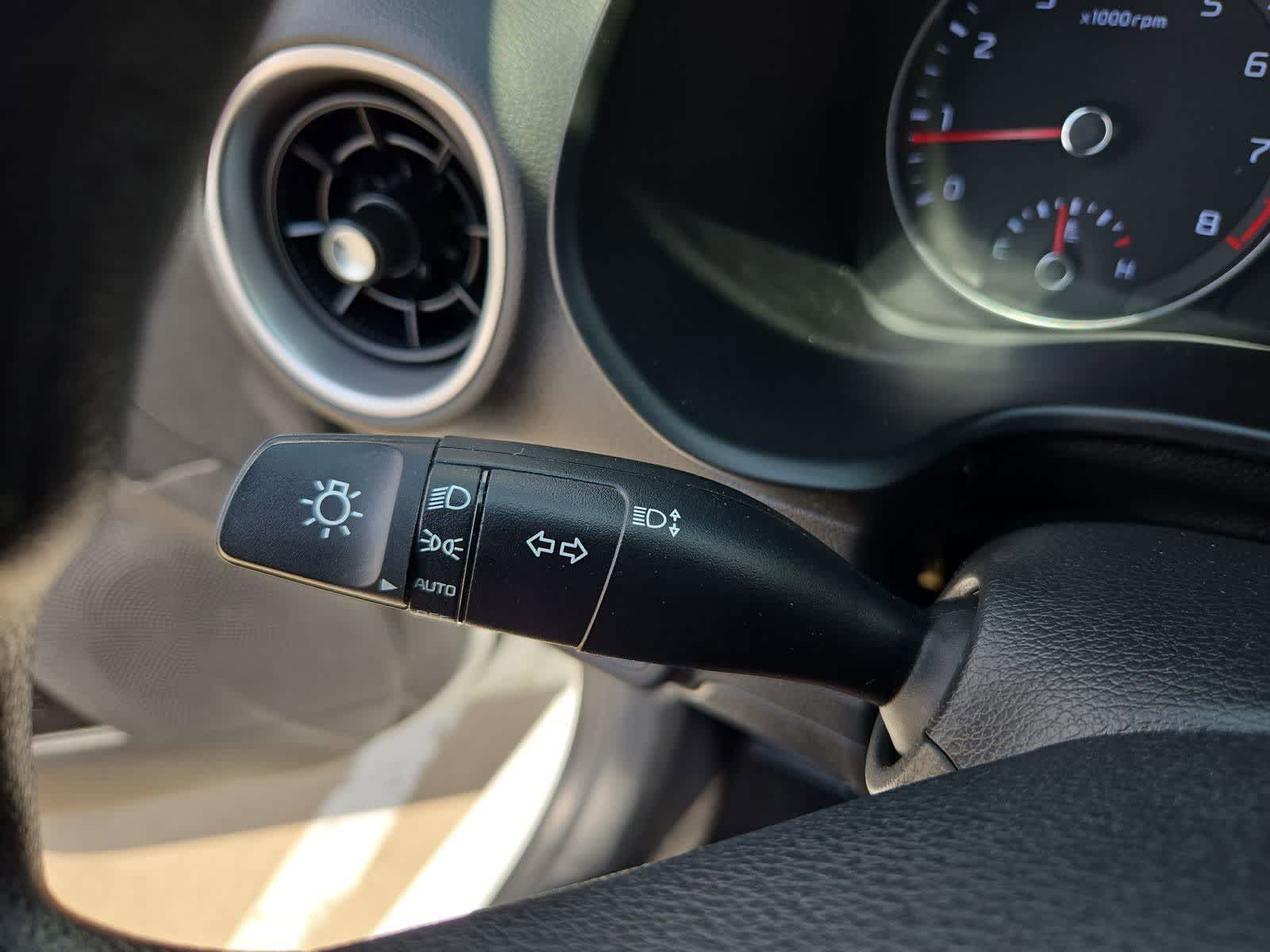 Thumbnail: 2021 Kia Forte - 26