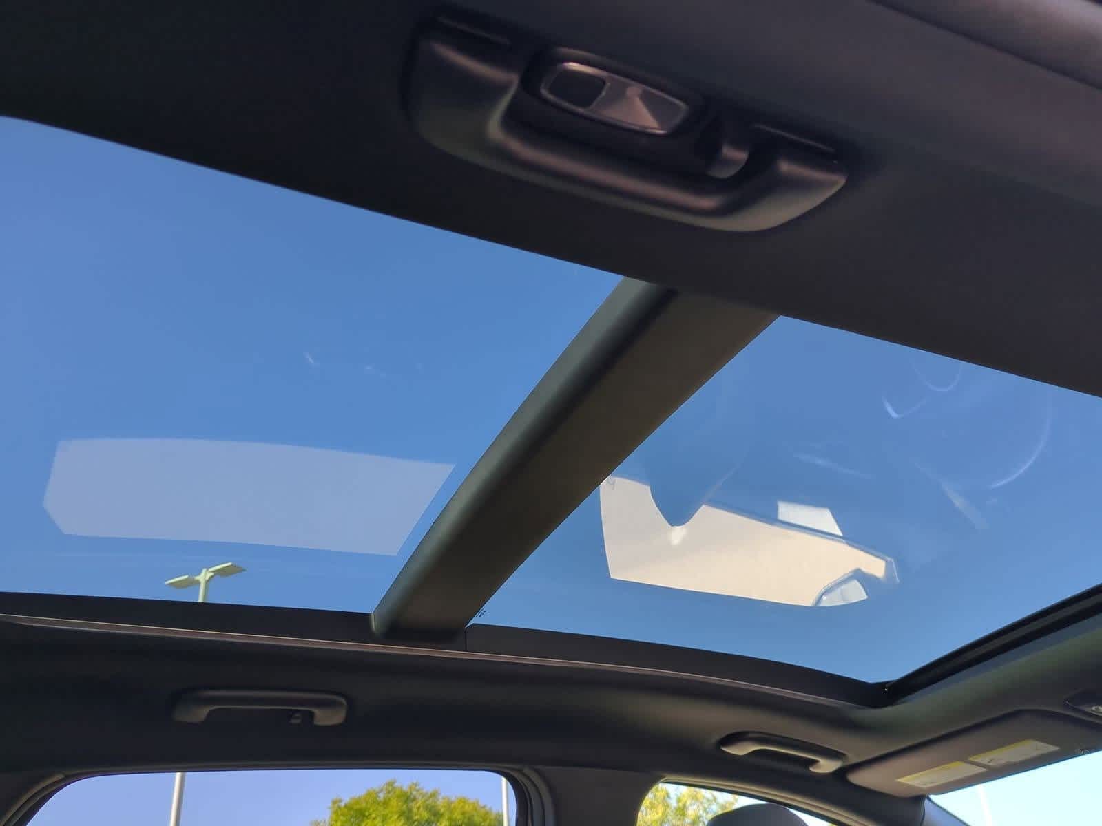 Thumbnail: 2023 Kia Sportage - 21