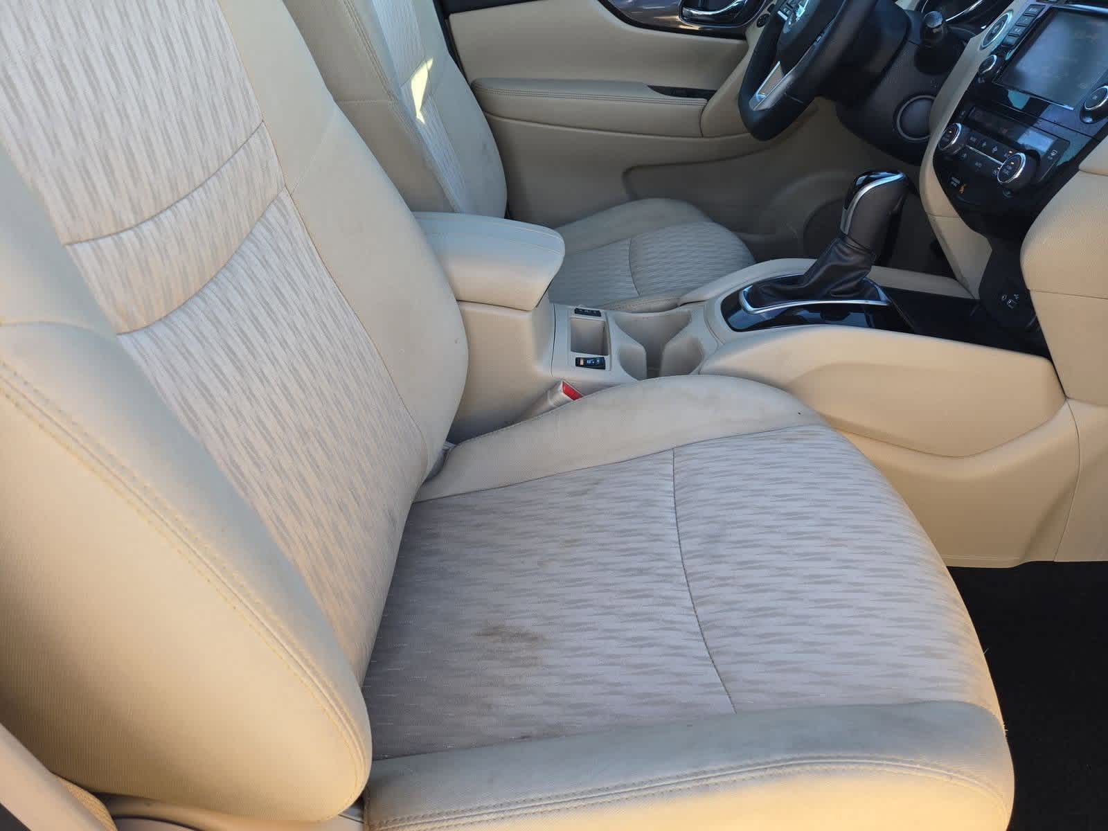 Thumbnail: 2019 Nissan Rogue - 20