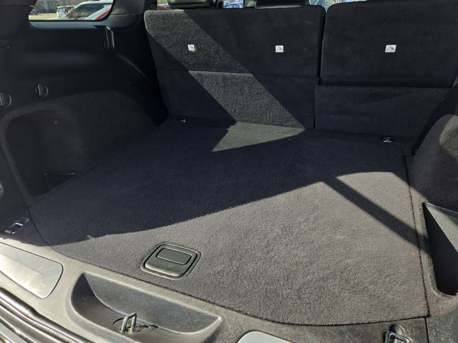 Thumbnail: 2018 Jeep Grand Cherokee - 32