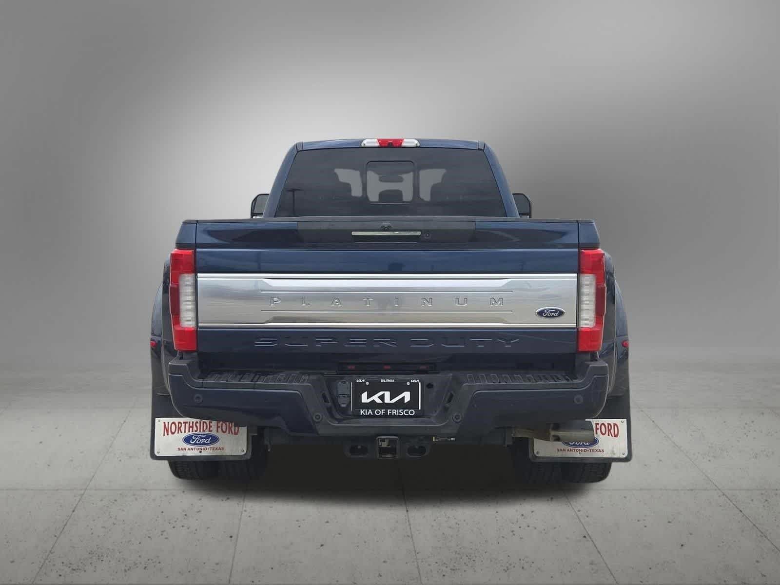 Thumbnail: 2019 Ford F-450 - 5