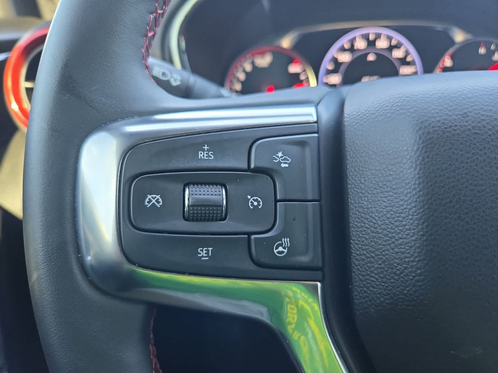 Thumbnail: 2023 Chevrolet Blazer - 25