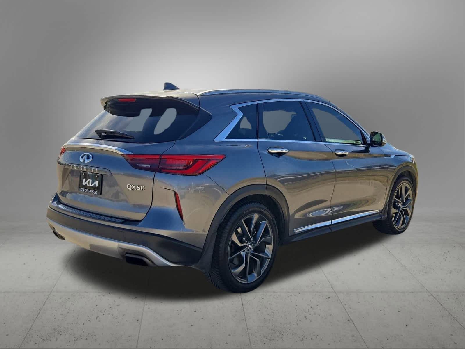 Thumbnail: 2019 INFINITI QX50 - 6