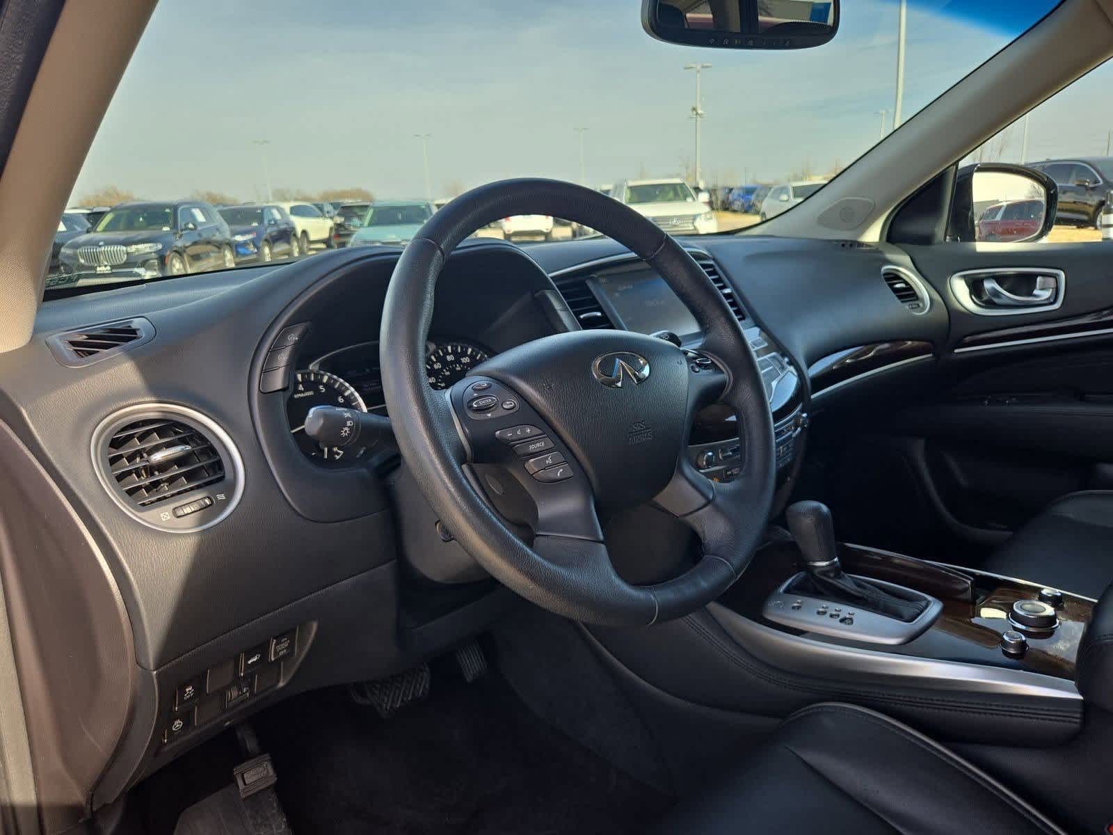 Thumbnail: 2015 INFINITI QX60 - 2