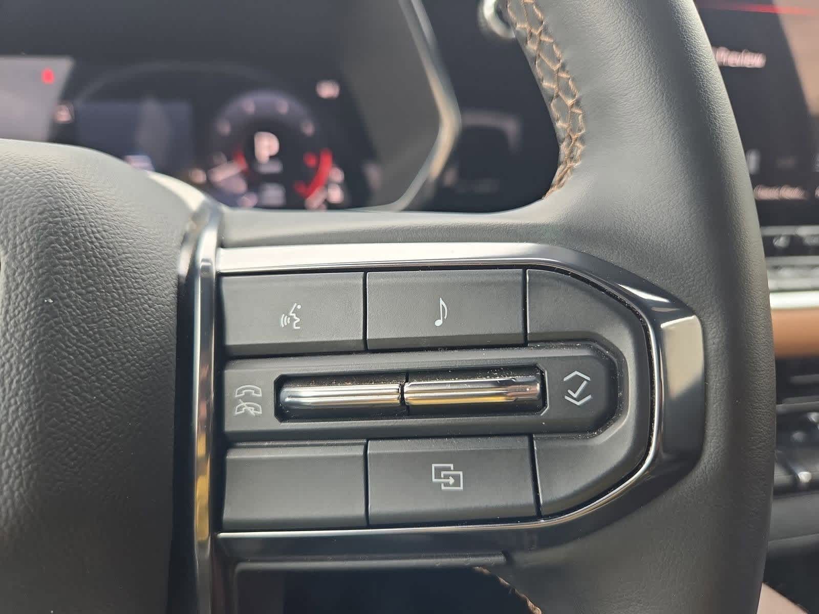 Thumbnail: 2024 GMC Canyon - 24