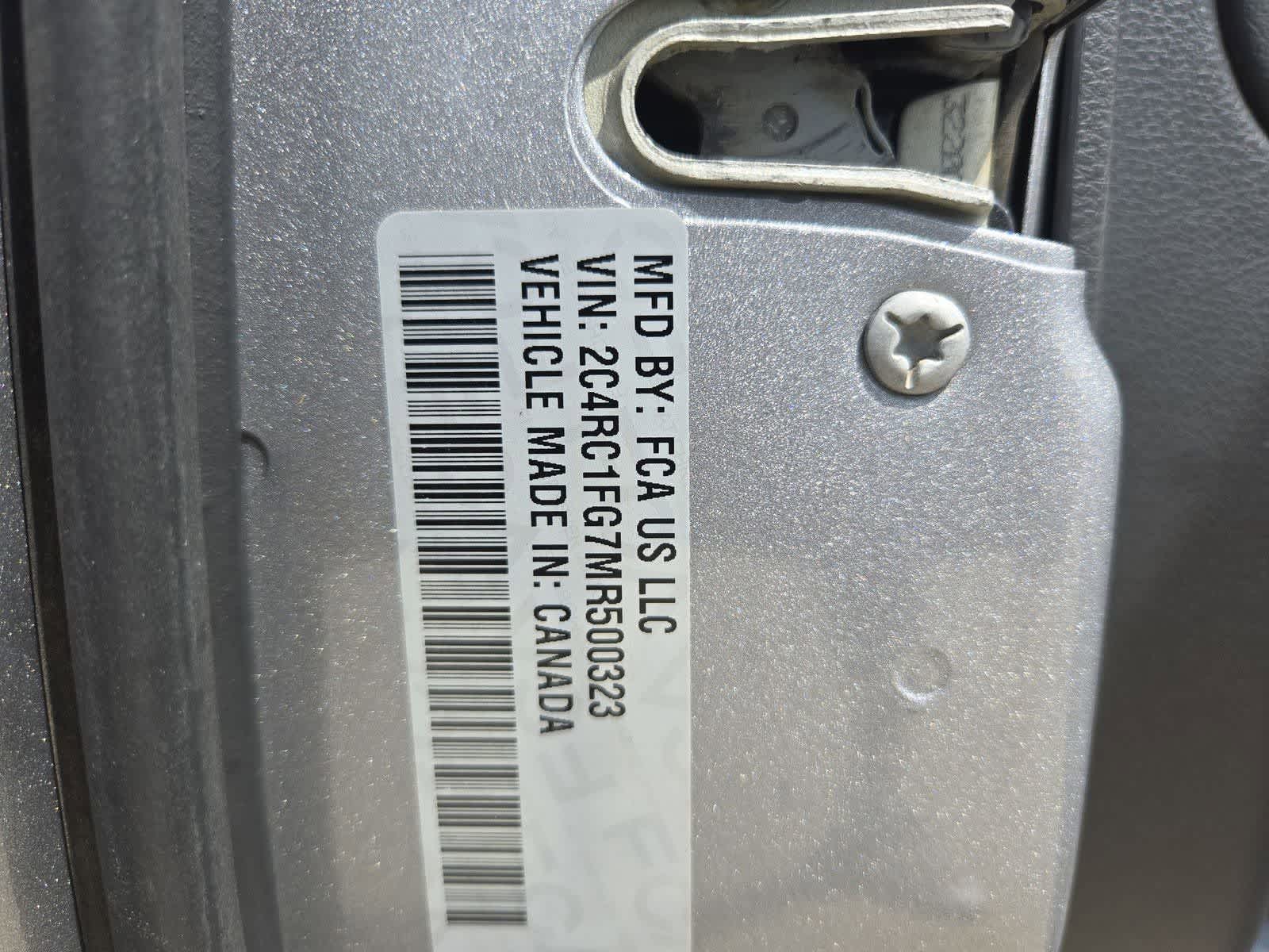 Thumbnail: 2021 Chrysler Pacifica - 32