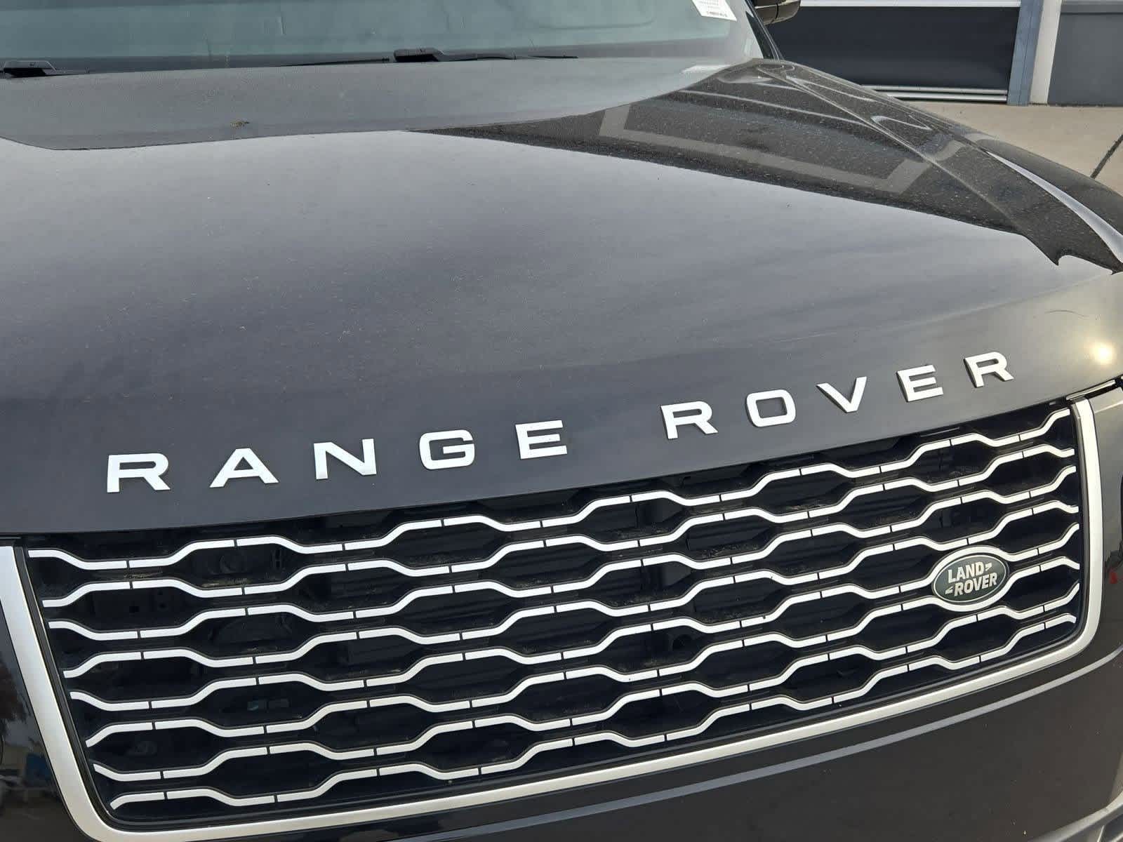 Thumbnail: 2020 Land Rover Range Rover - 11