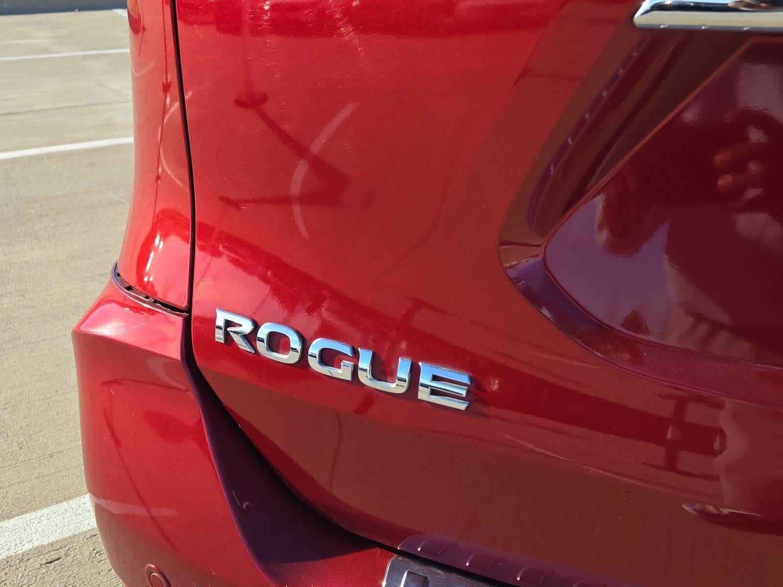 Thumbnail: 2019 Nissan Rogue - 11