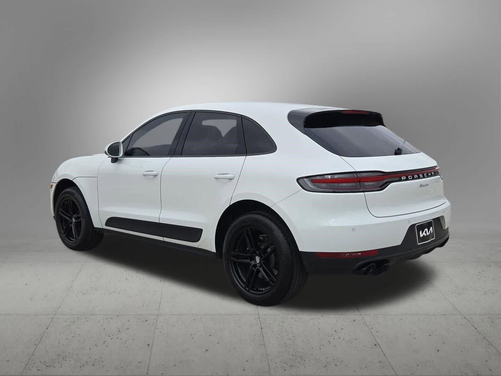Thumbnail: 2020 Porsche Macan - 4