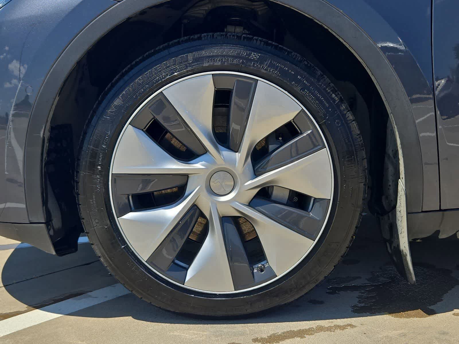 Thumbnail: 2020 Tesla Model Y - 12