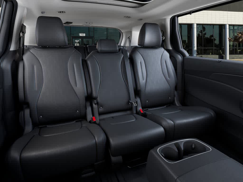 Thumbnail: 2026 Kia Carnival - 16